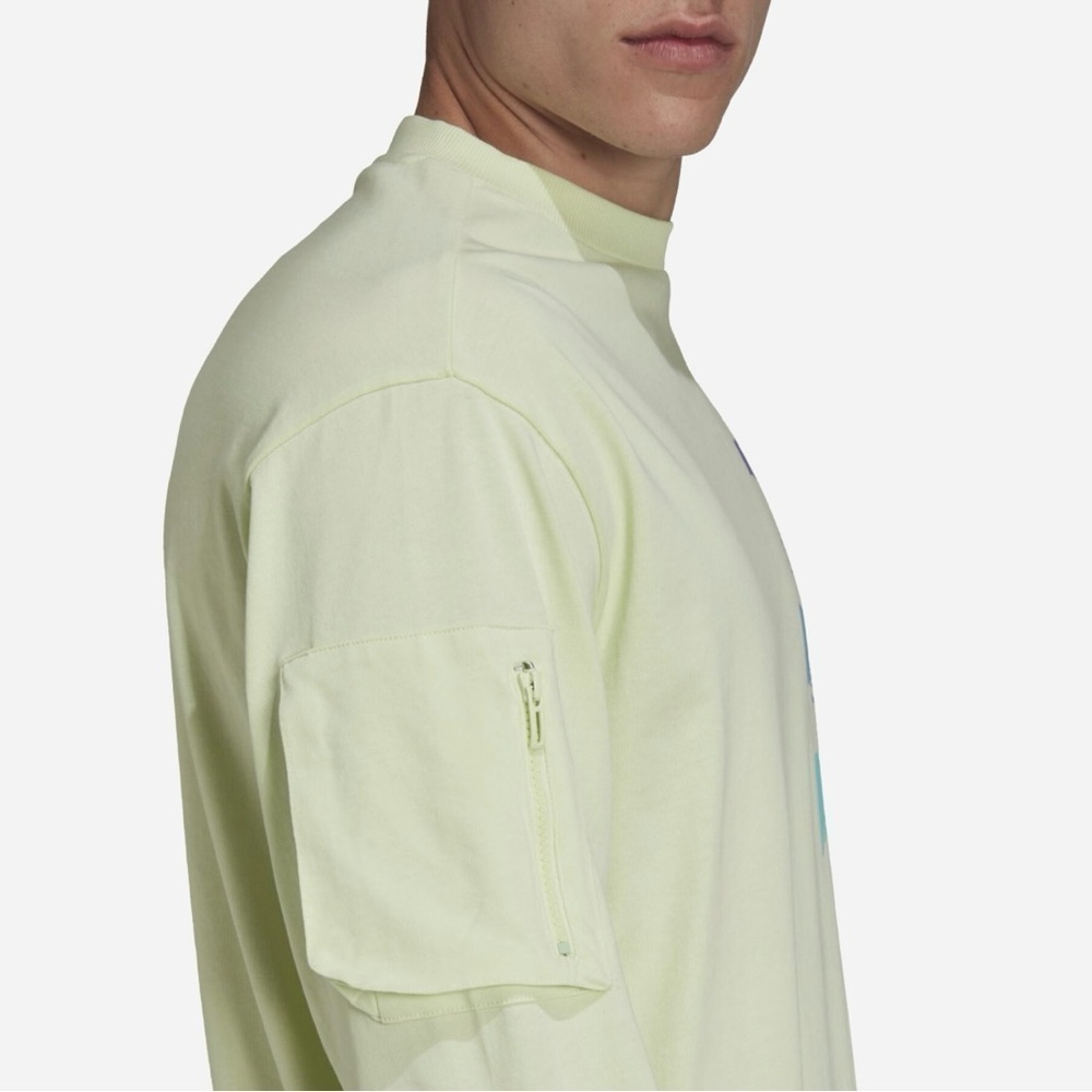 adidas Essentials Brandlove Sweatshirt in Almost Lime - Picture 3 of 9